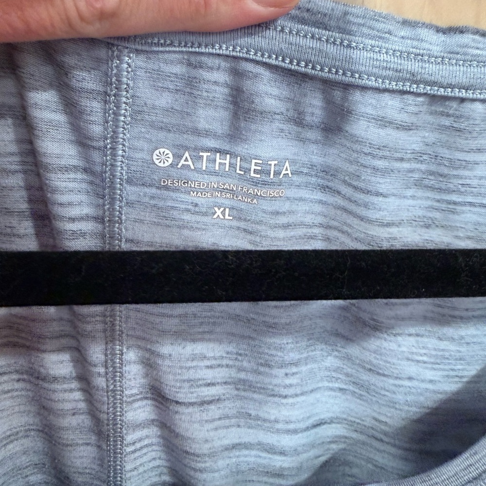Athleta Heather Gray Performance Top